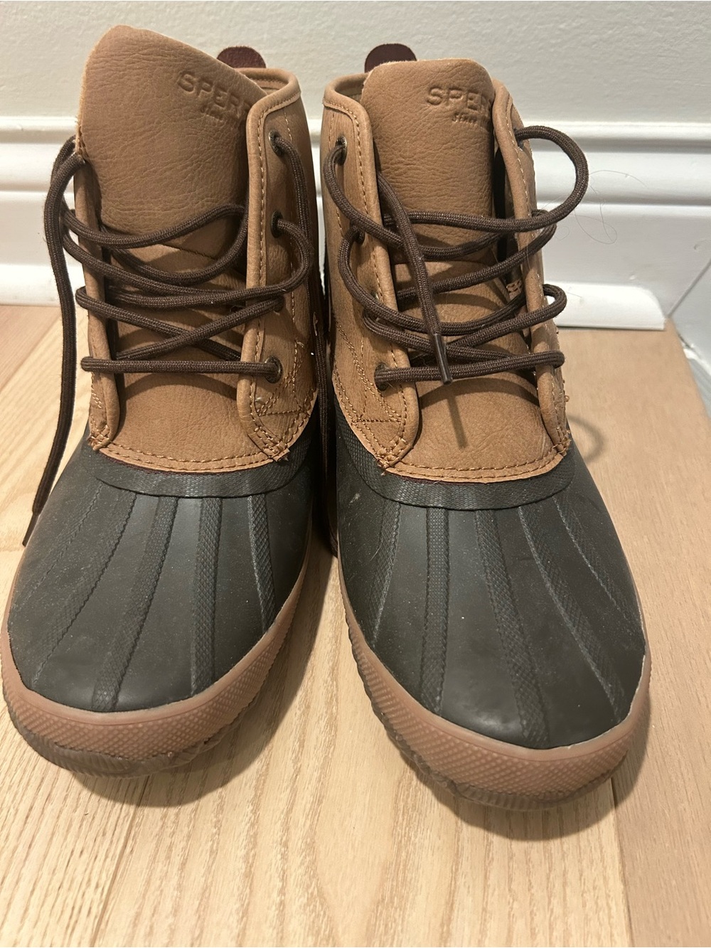 Men’s Sperry Tan Duck Boots Size 10.5